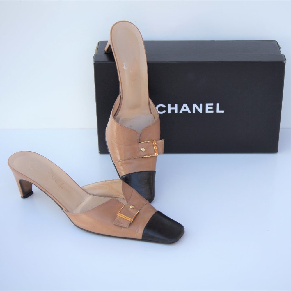 CHANEL beige and black low heel mules, US 9